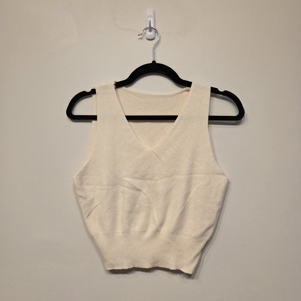 Women's Cream Sleeveless Top
